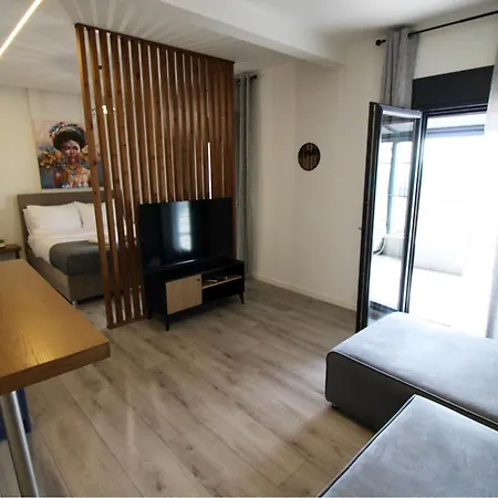 Raise Thessaloniki Avocado Suites Exterior photo